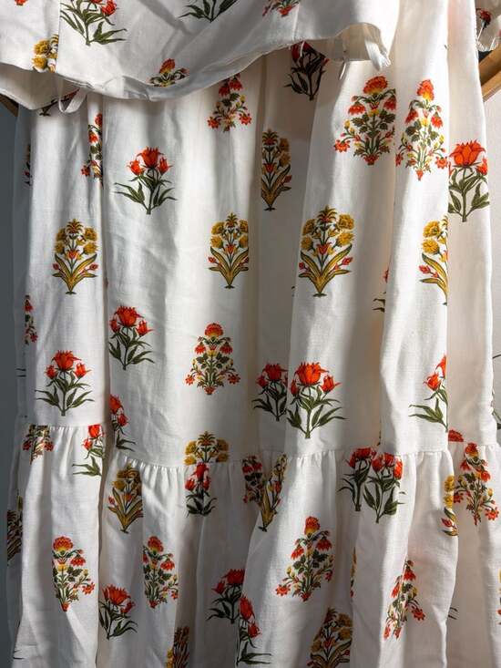 Two-Piece Set - Picture 2 of 8